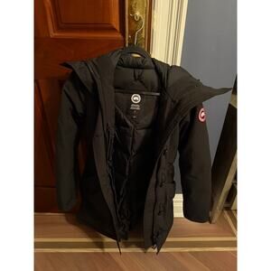 Canada Goose Chelsea Parka (Medium - Style 3804LA)
